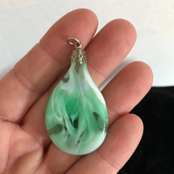 Vtg Swirl Glass Pendant - Picture 2 of 4